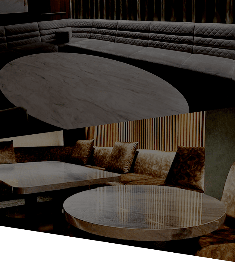 店舗内家具の写真